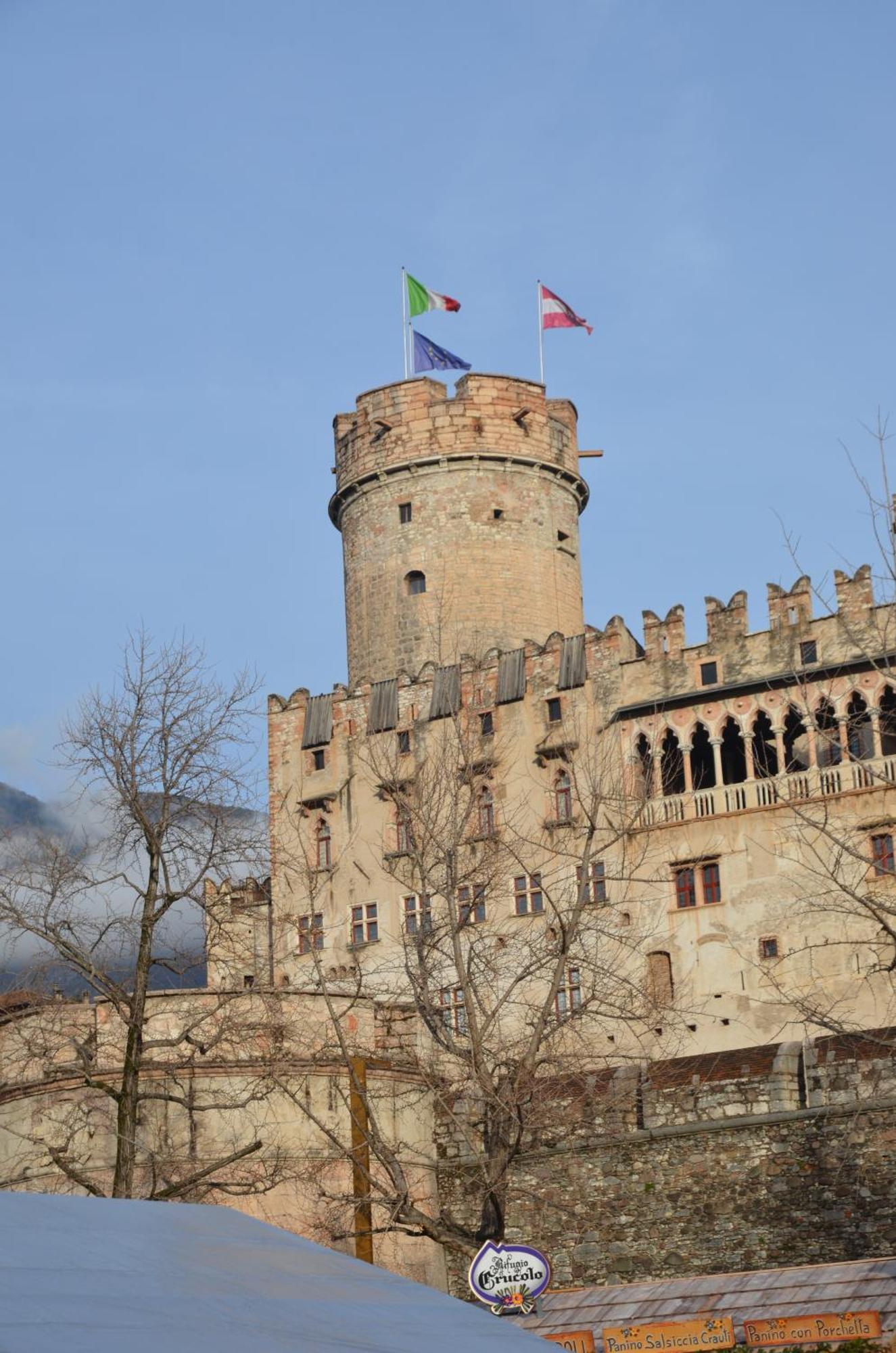 B&B La Loggia Del Castello Trento Exterior photo