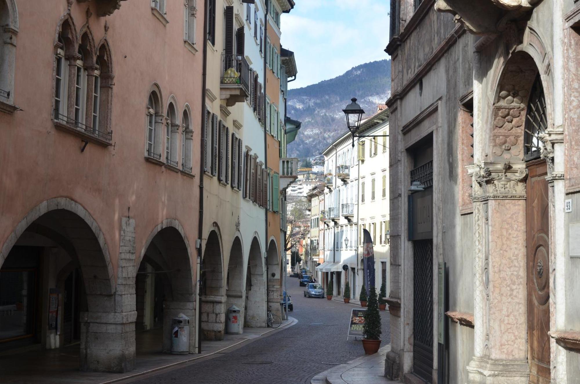 B&B La Loggia Del Castello Trento Exterior photo