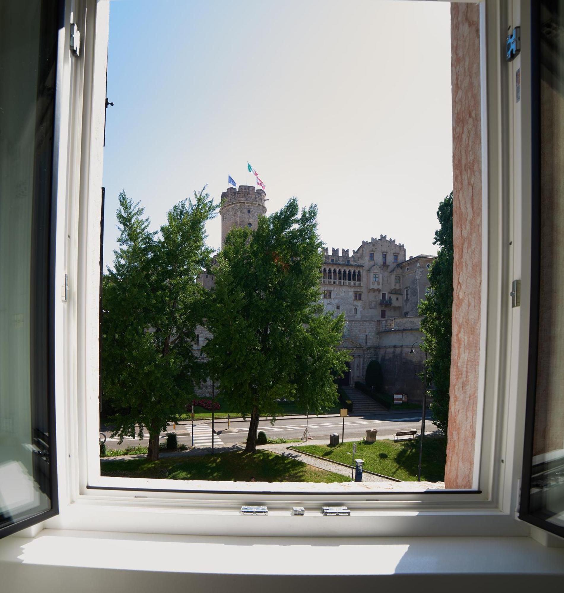 B&B La Loggia Del Castello Trento Exterior photo